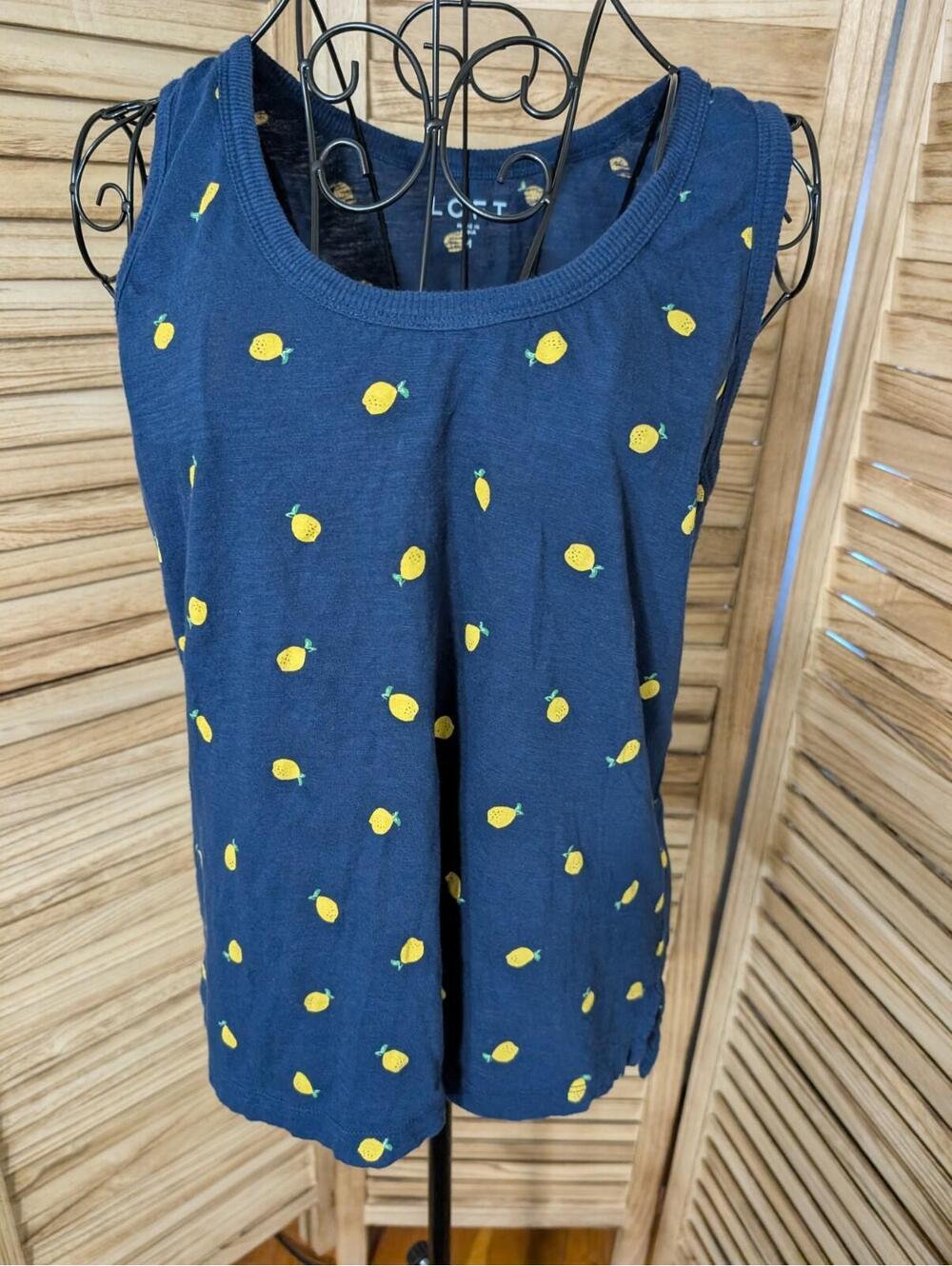 Loft Women’s Blue Cotton Tank With Lemons Size M